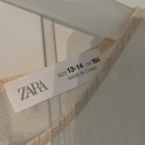 Zara Kids cream lace dress with smocked overlayed top. 164cm. Size 13-14 - Picture 2 of 3